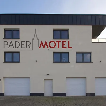 Pader-motel *